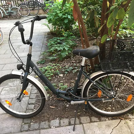 Monbijou Am Hackeschen Markt *